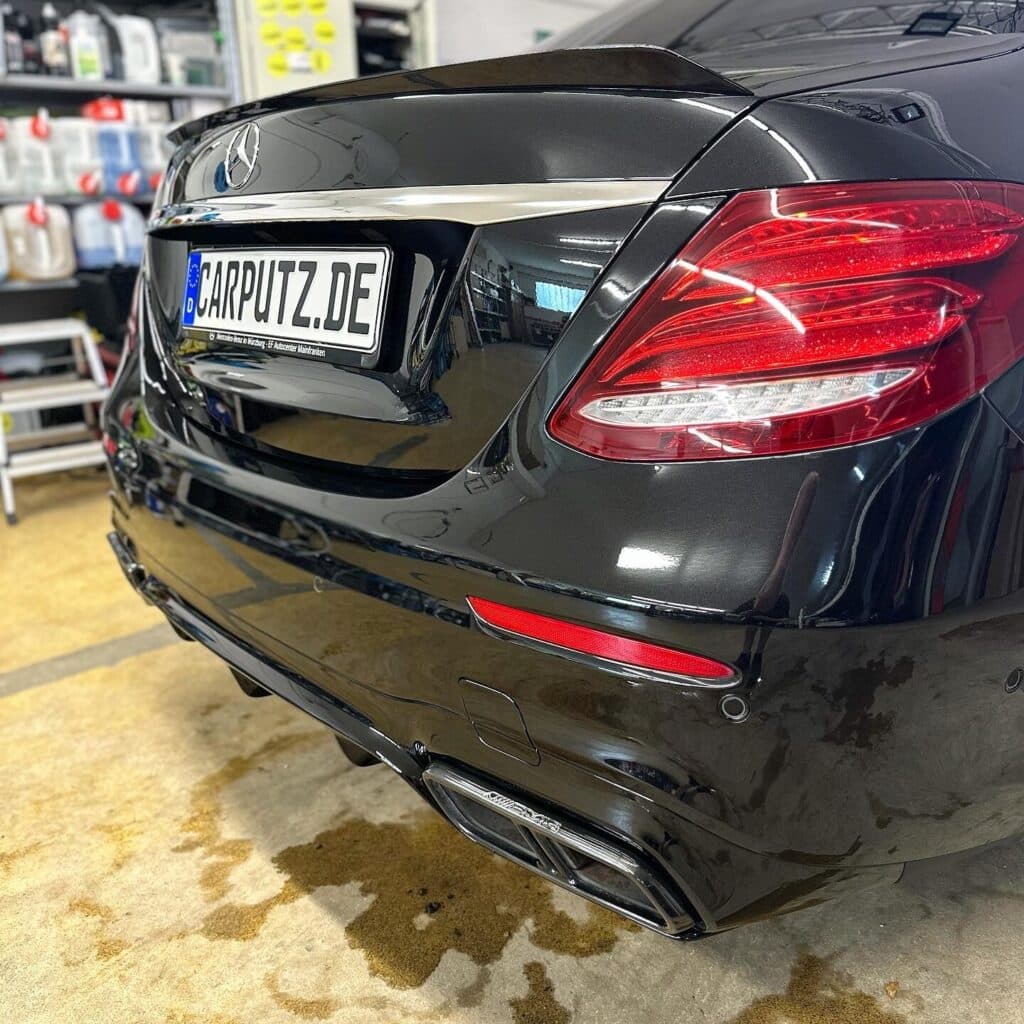 Keramikversiegelung auf einem Mercedes AMG E63 S