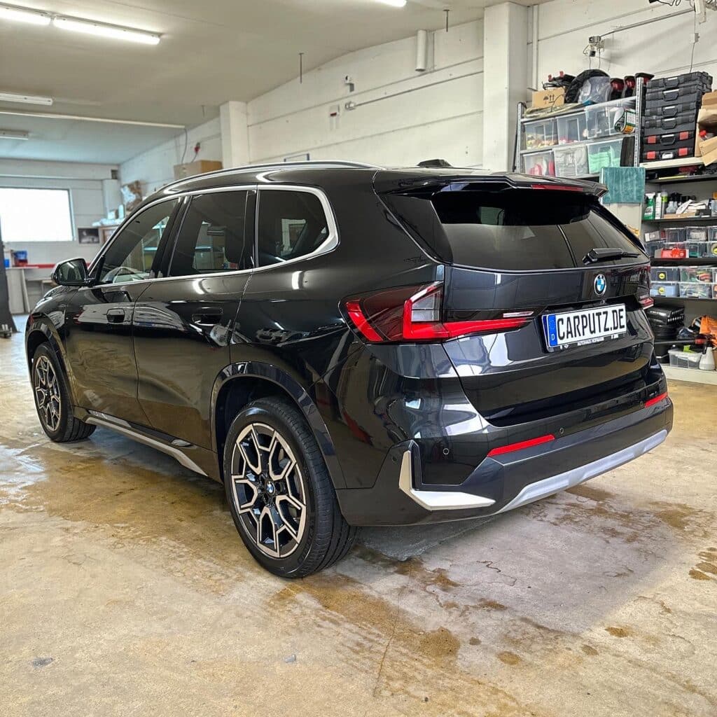 Autoaufbereitung eines BMW X1